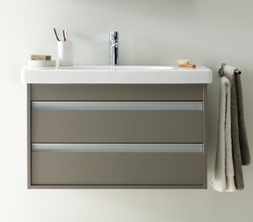 Der moderne Waschtisch mit Schubladen der Serie Ketho von Duravit