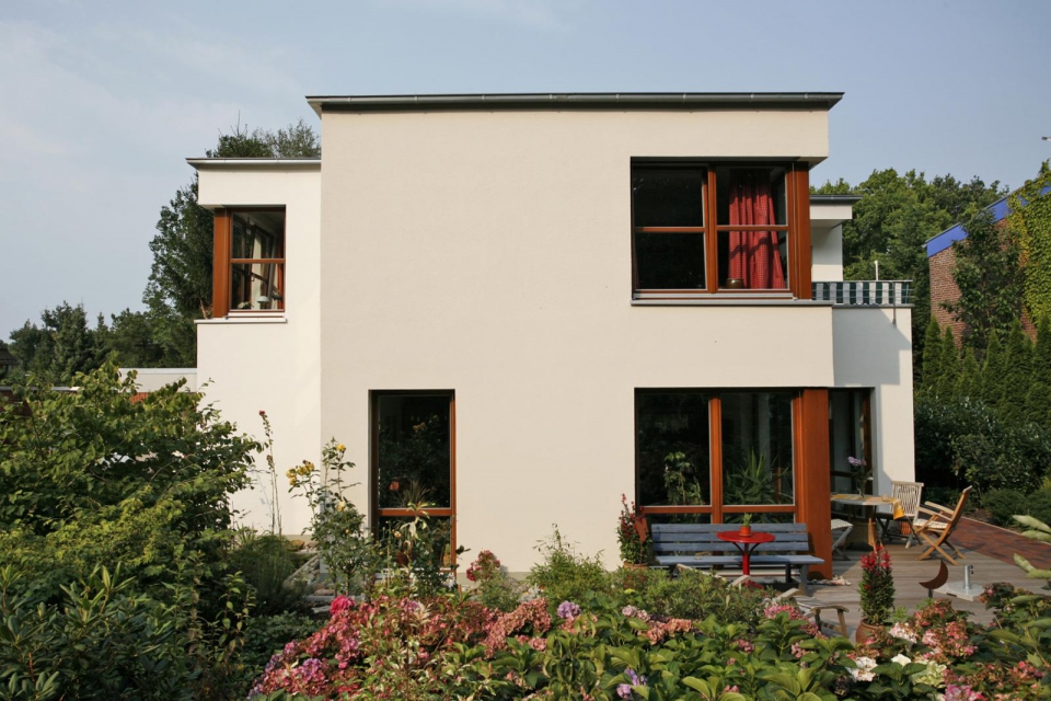 Haus mit neuer Fassadendämmung